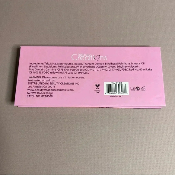 Beauty Creations Cali Glow Highlighter Palette - Picture 4 of 4